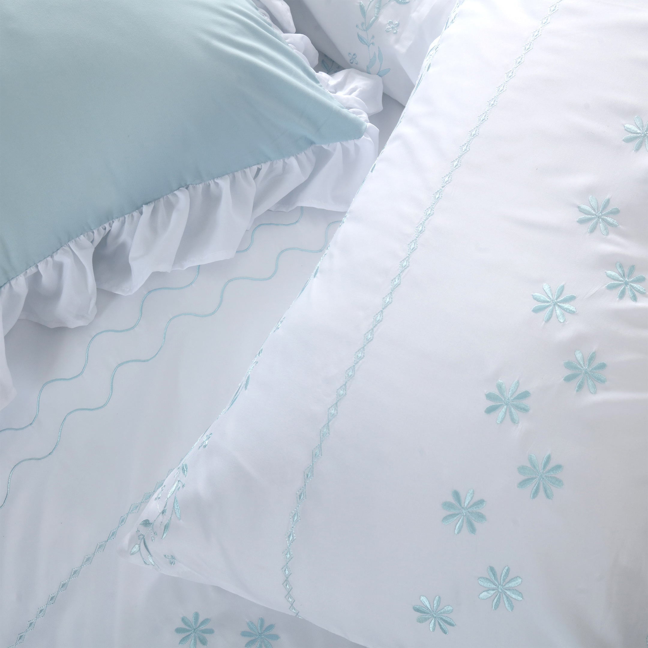 Morning Dew Embroidered Duvet Cover Set