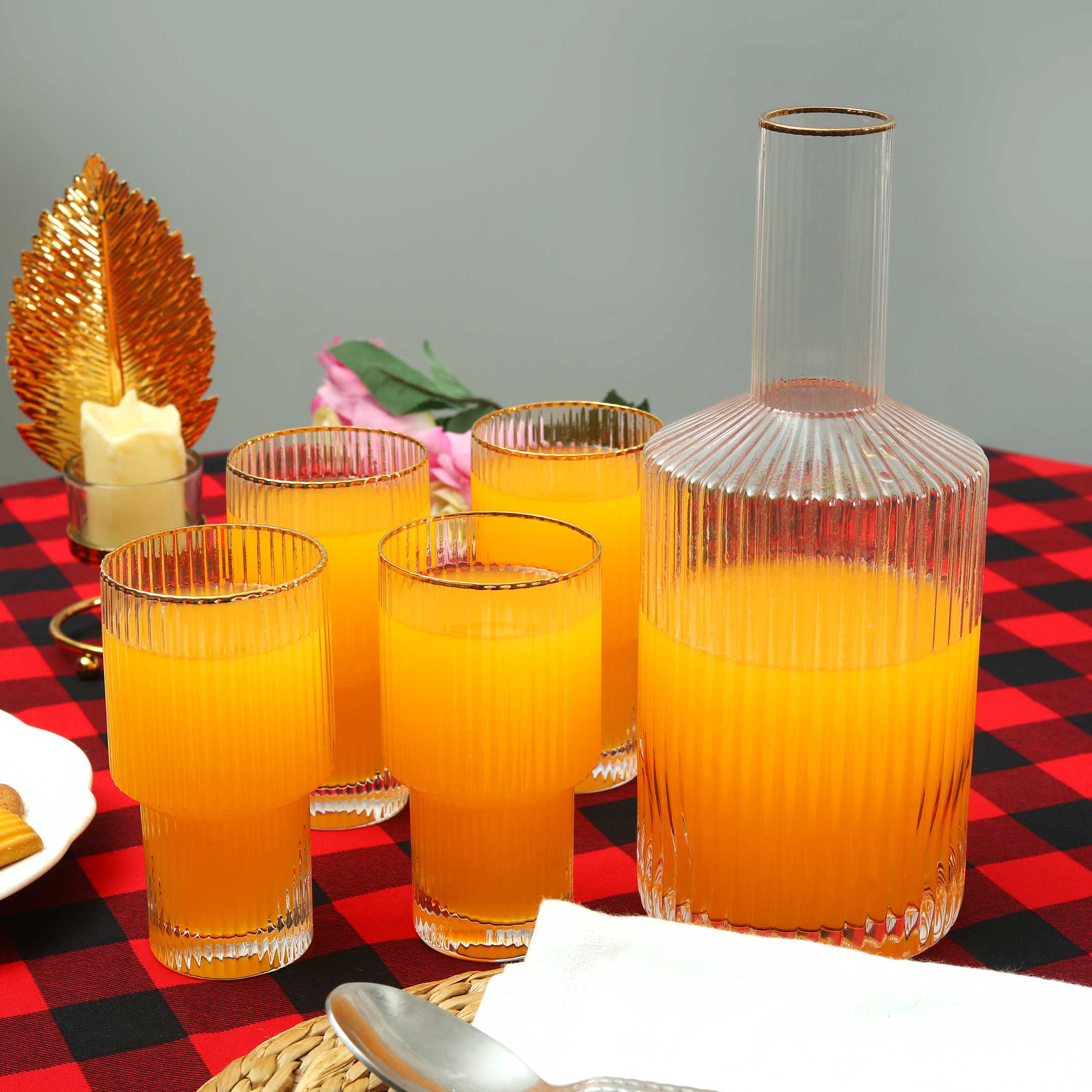 Vertical Stripe Fluted Bottom Jug Glass Set- 5 PCS