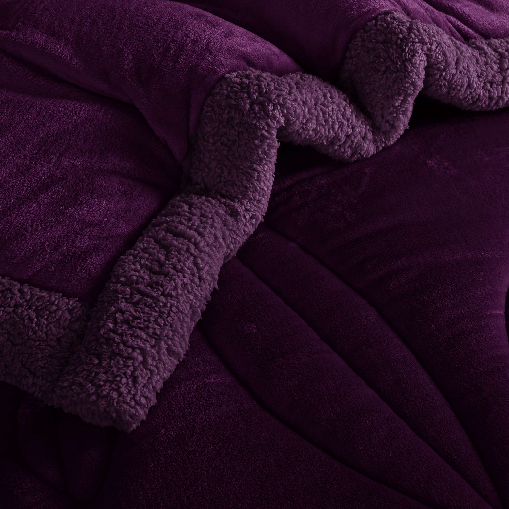 Leafy Dreams – Heavy Weighted 6pc Bedding Set Plum