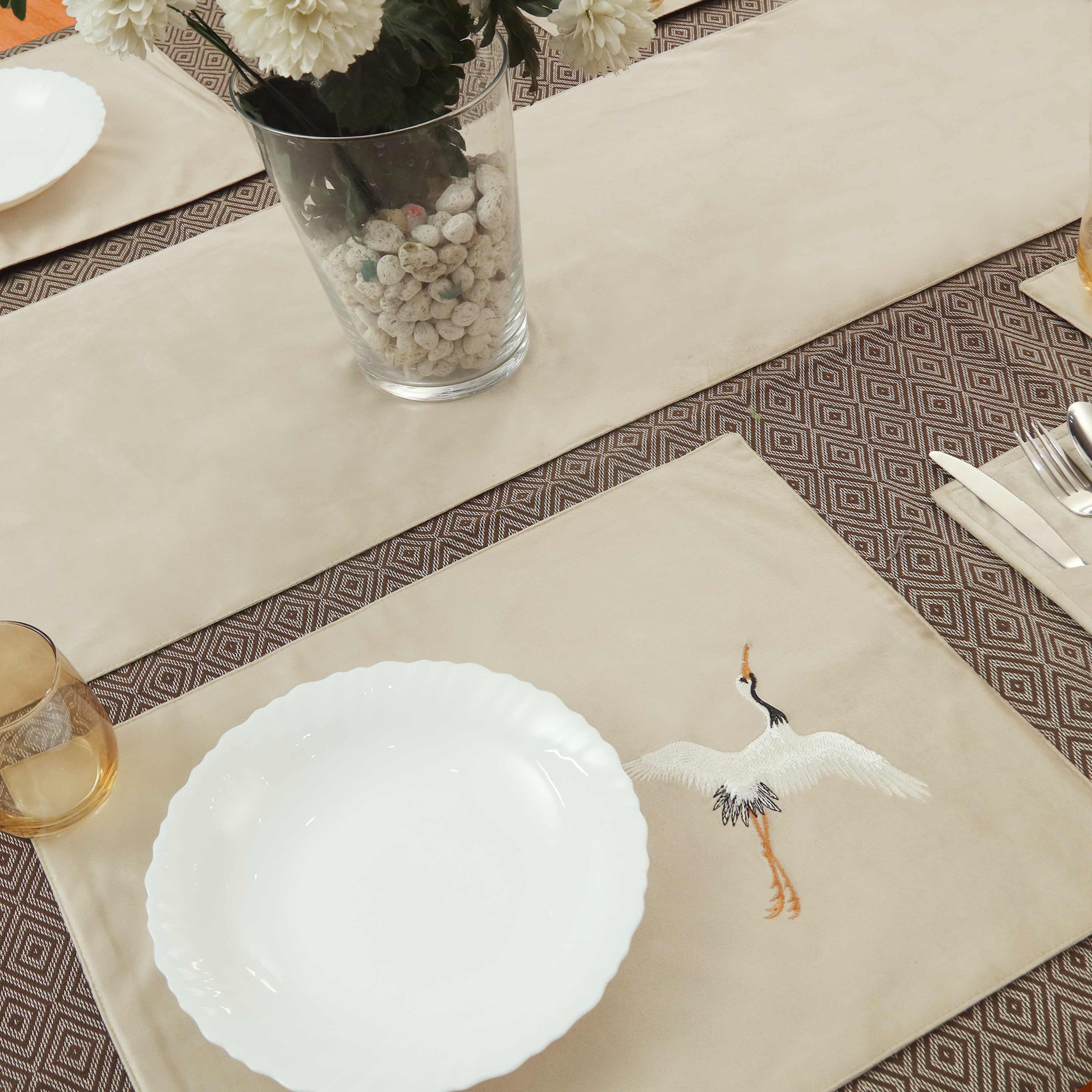 Whooping Crane - Dining Table Set