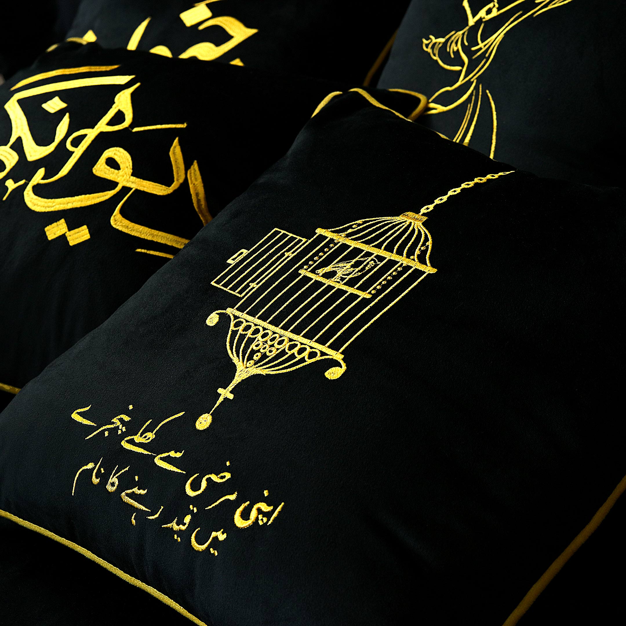 Raqs-e-Ishq – Embroidered Cushion Cover Set