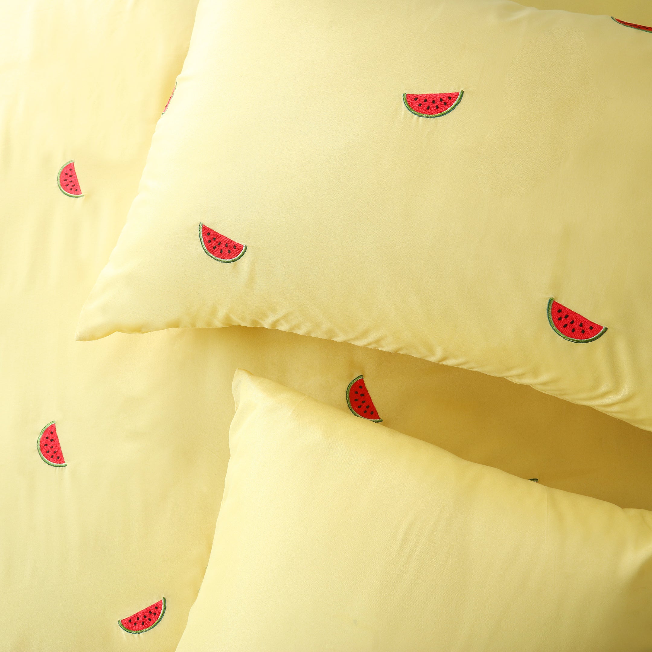 Watermelon Chic - Embroidered 6-Piece Duvet Cover Set